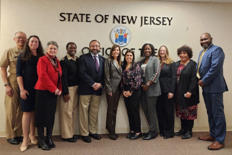 New Jersey First Lady Tammy Snyder Murphy, HRSA Regional Administrator Cheryl Donald, and HRSA Senior Medical Officer Tanya Pagán Raggio-Ashley with other HHS leaders at event in Trenton, NJ.