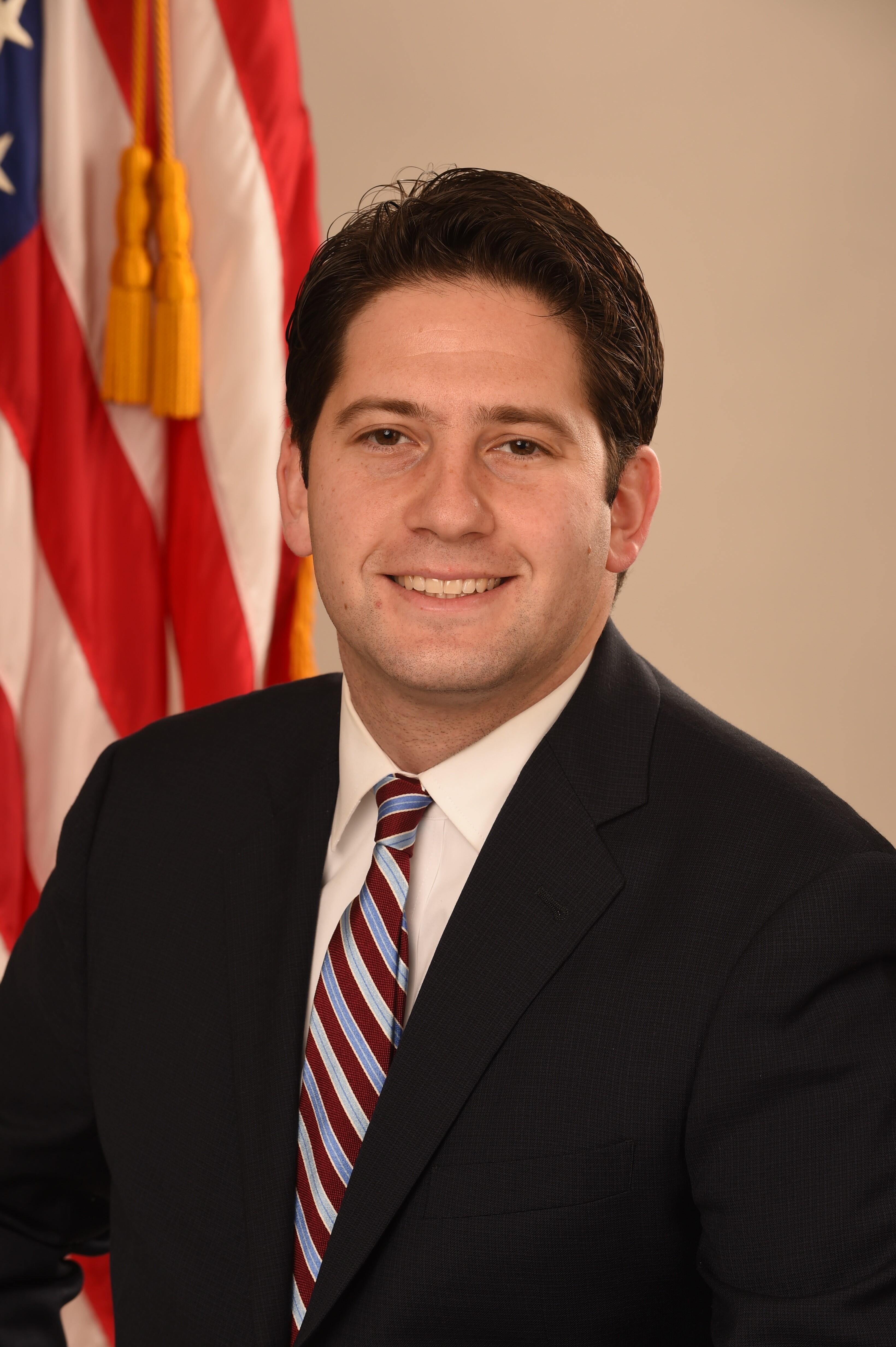 Jordan Grossman, HRSA Chief of Staff